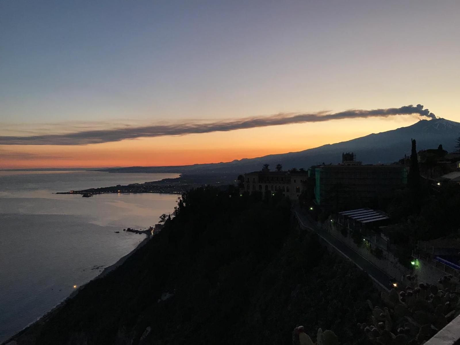 Apartamento La Baia Dei Delfini Taormina Exterior foto