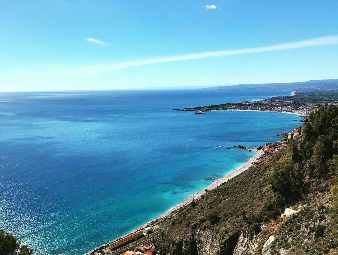 Apartamento La Baia Dei Delfini Taormina Exterior foto